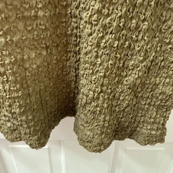 NWT Frame Denim Textured Semi-sheer Women's Baby TShirt in Cypress (Brown), Sz L - Picture 9 of 11